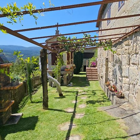 Casa Rural O Carballo Da Pedra La Caniza Exterior photo