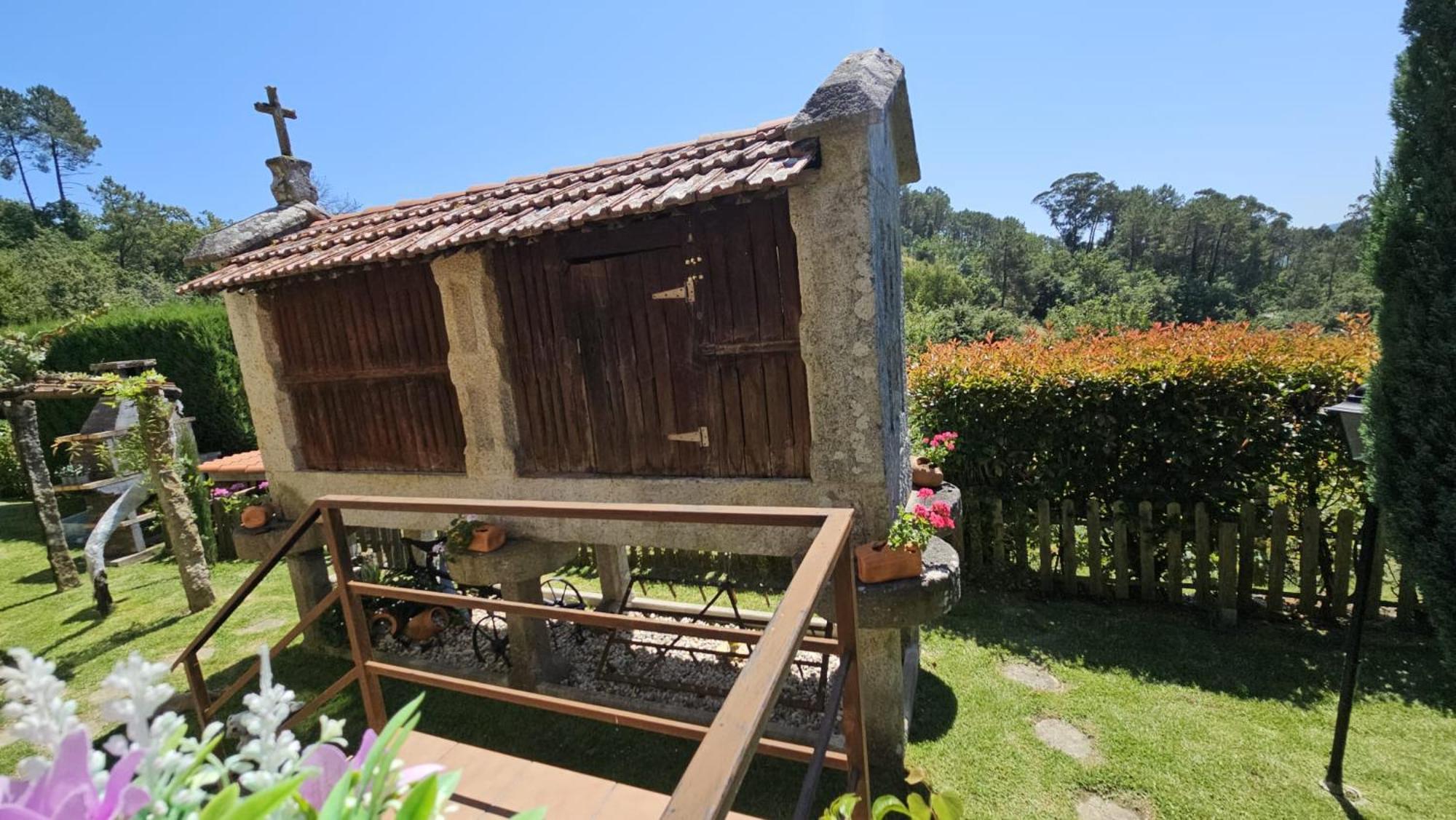 Casa Rural O Carballo Da Pedra La Caniza Exterior photo